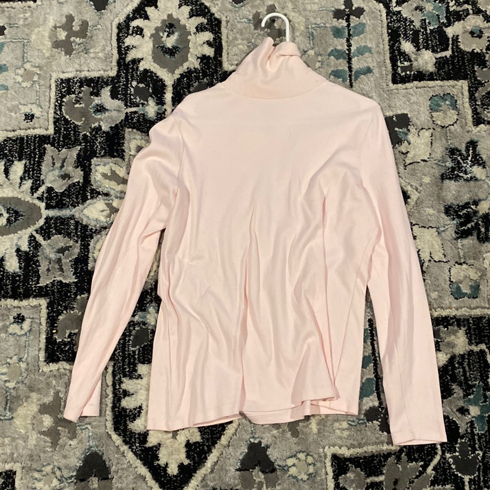 Light pink turtle neck